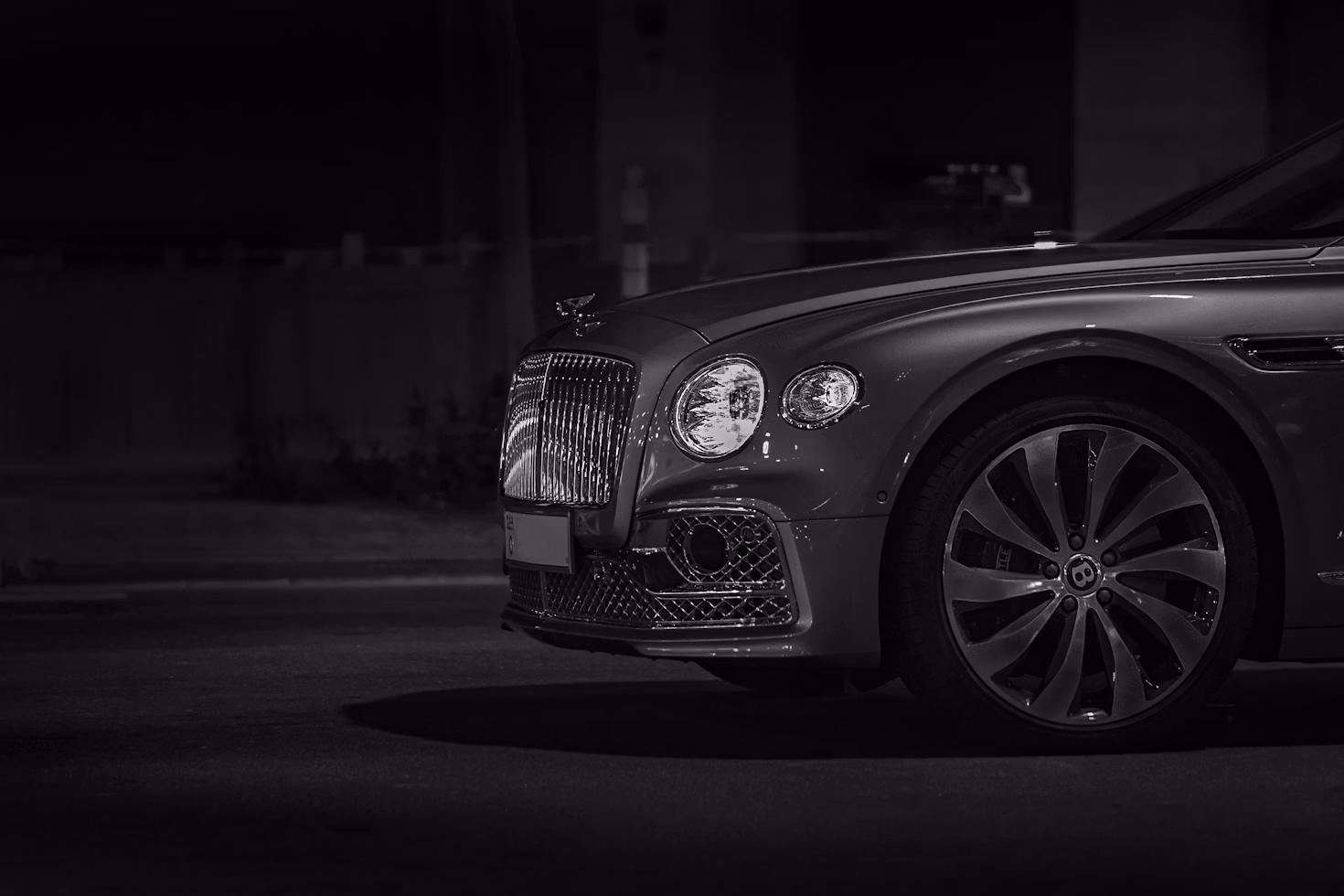 From Private Sedans to Large-Scale Arrangements